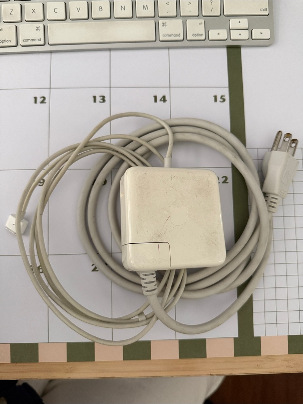 Authentic Apple MacBook MagSafe Power Adapter Charger